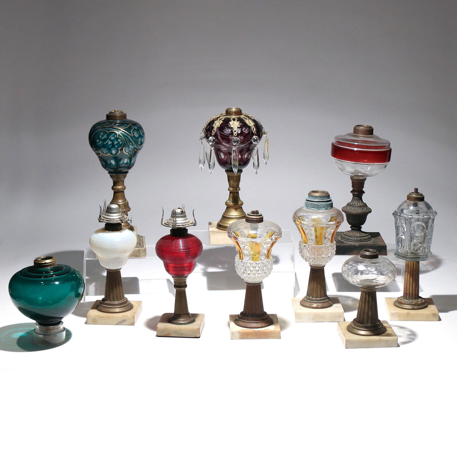 (10pc) MISC. ANTIQUE GLASS OIL LAMPS (1 of 3)