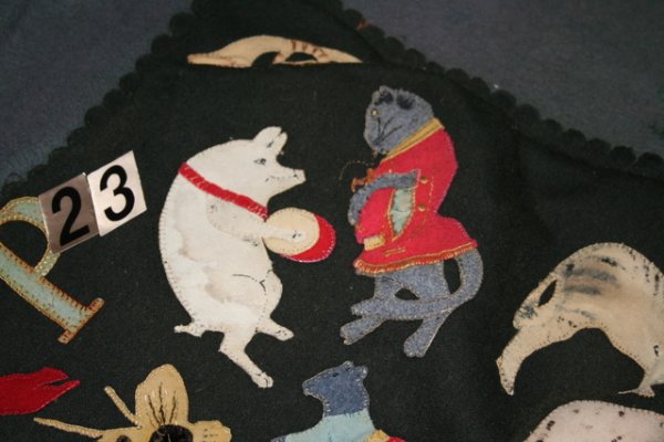 L. 19TH/E. 20TH C. AMERICAN FOLK ART COVERLET - 5