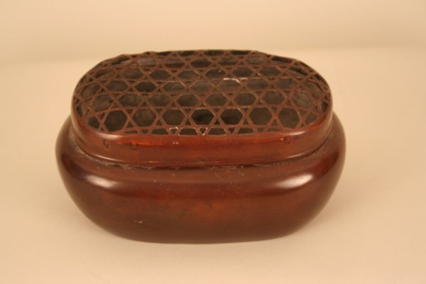 JAPANESE BRONZE INCENSE BURNER 4 ½" X 3", H.2 ½"