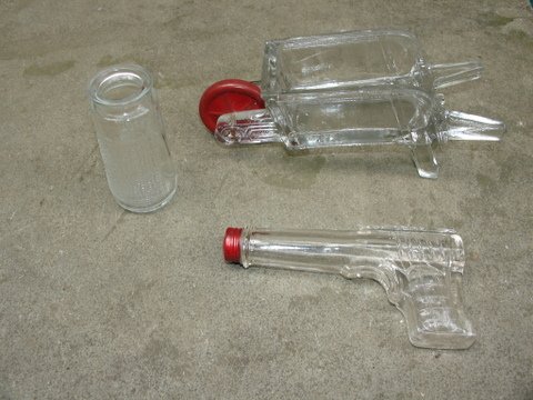 GROUP OF 15 VINTAGE GLASS CANDY CONTAINERS - 9