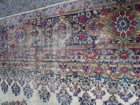 2B) VINTAGE KIRMAN CARPET, 13'-6" X 10' - 3