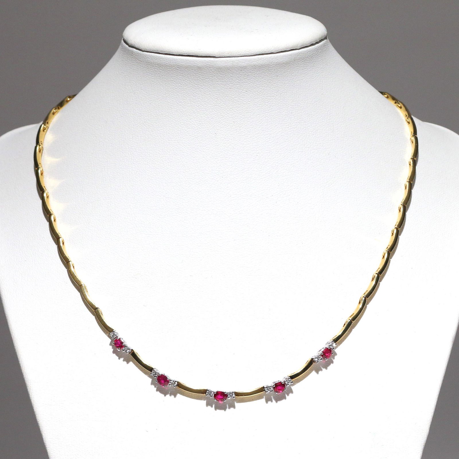 RUBY, DIAMOND, & 18k GOLD LINK NECKLACE (1 of 10)