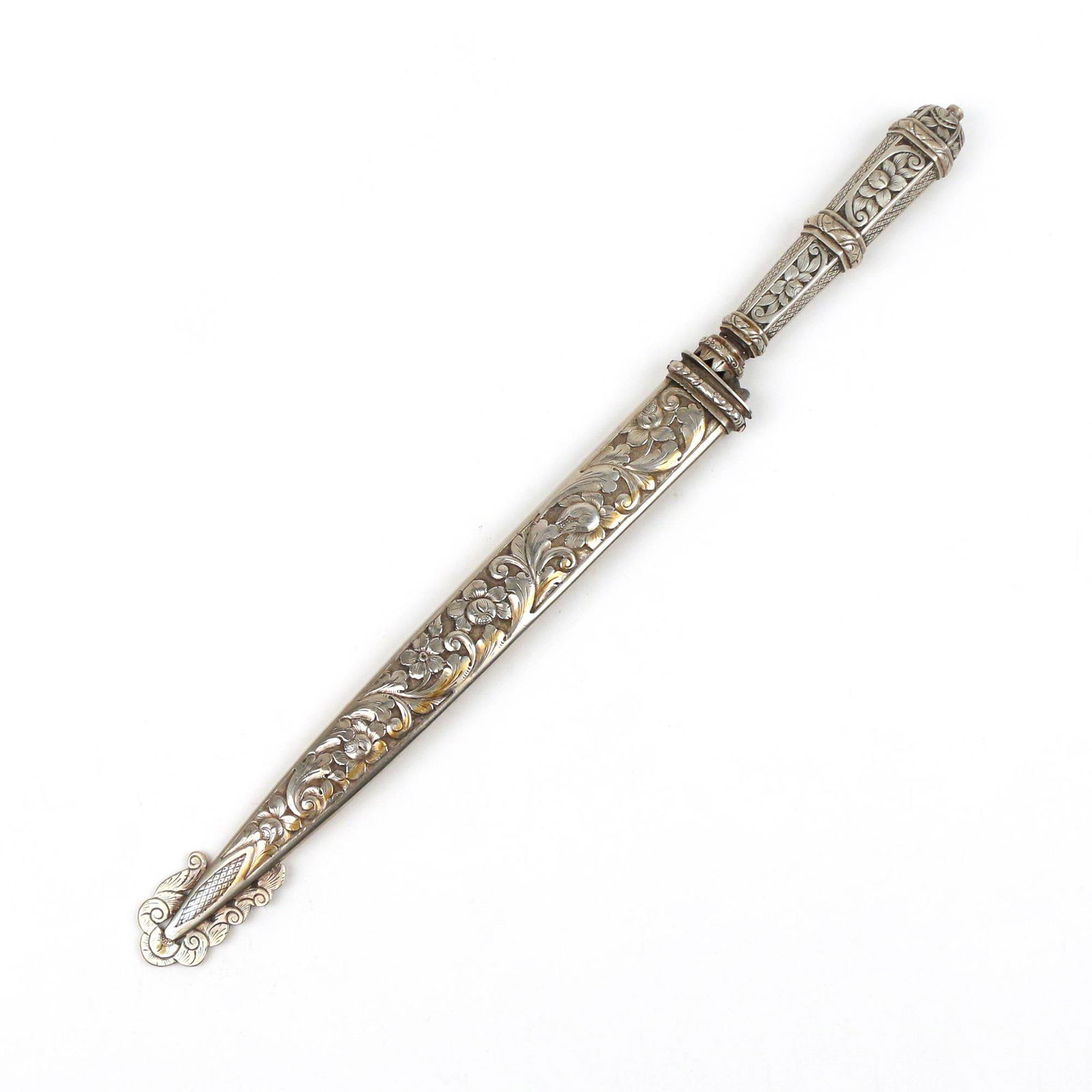 SILVER SOUTH AMERICAN GAUCHO KNIFE (1 of 8)