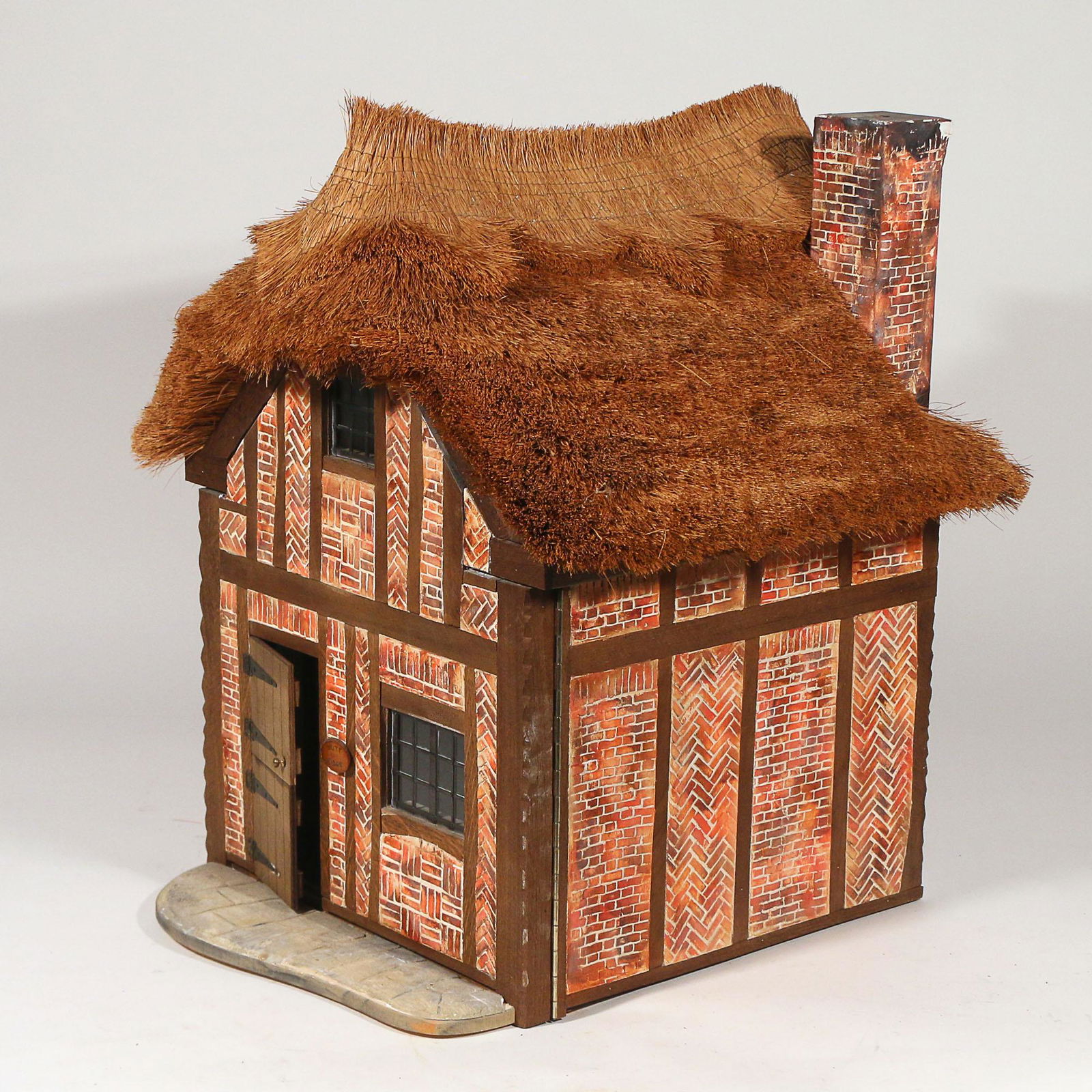 GRAHAM JOHN WOOD BRICK DOLL HOUSE (1 of 5)