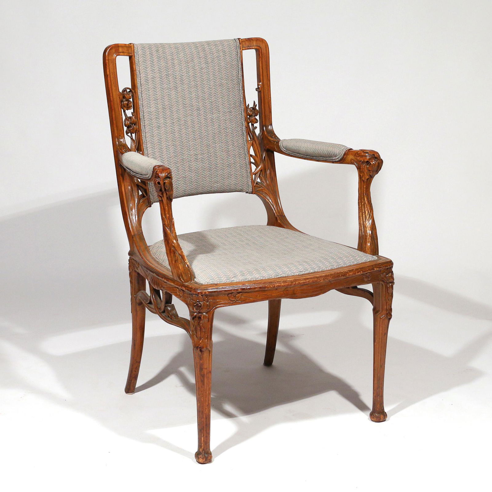 ART NOUVEAU ARM CHAIR, LOUIS MAJORELLE (1 of 11)