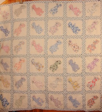 LOT OF 4 VINTAGE QUILTS, 2-QUILTED AND APPLIQUE, IN - 4