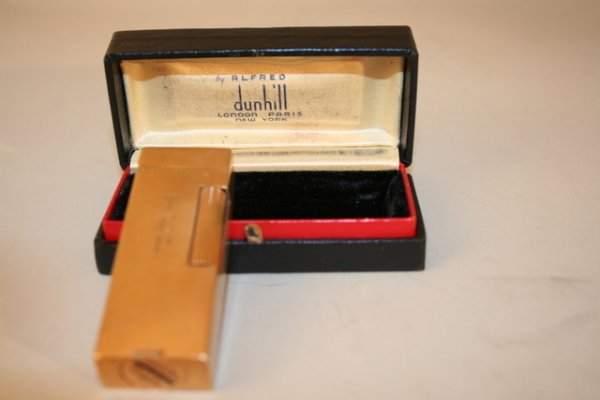 ALFRED DUNHILL 14KYG CIGARETTE LIGHTER W/INITIALS A