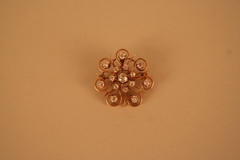 YELLOW GOLD & DIAMOND LADIES PIN, PINWHEEL-SHAPE,