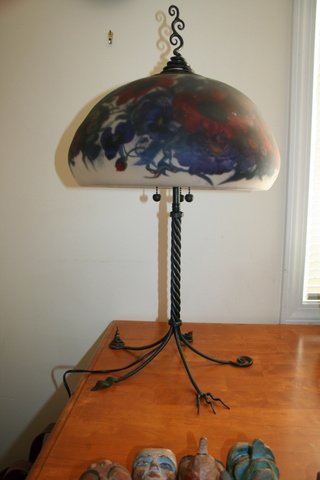 CONTEMPORARY ART GLASS REVERSE PAINTED LAMP SHADE