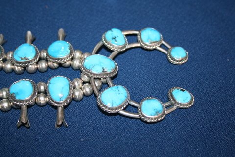 S.W. AMER INDIAN SILVER SQUASH BLOSSOM NE - 9