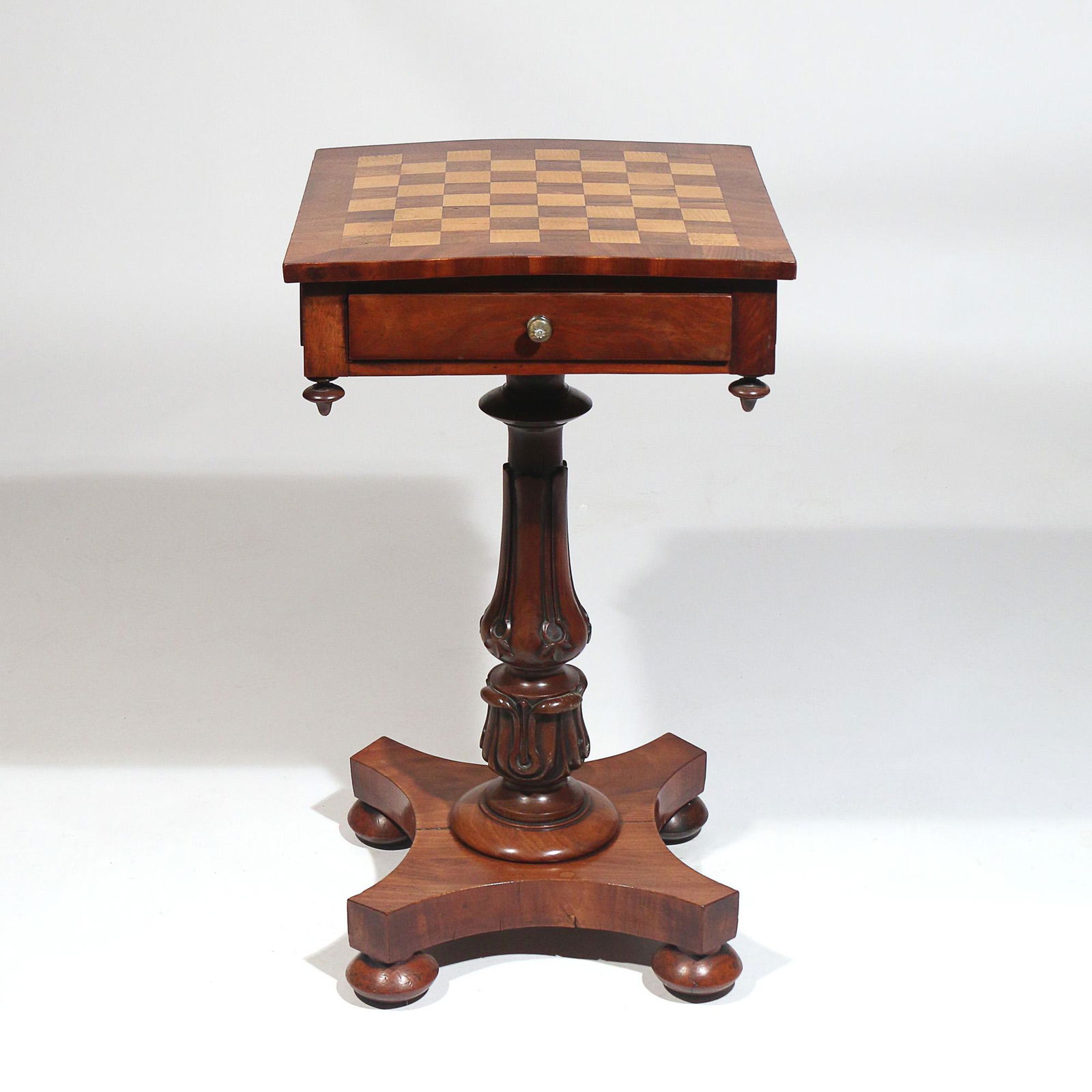 WILLIAM IV GAMES TABLE (1 of 12)