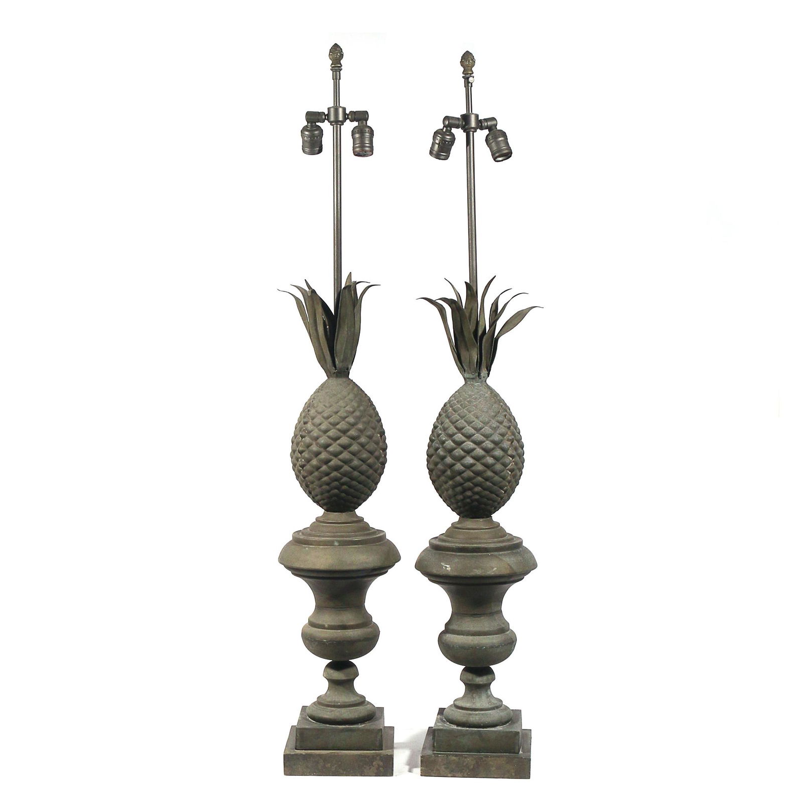 PAIR PINEAPPLE METAL LAMPS (1 of 9)