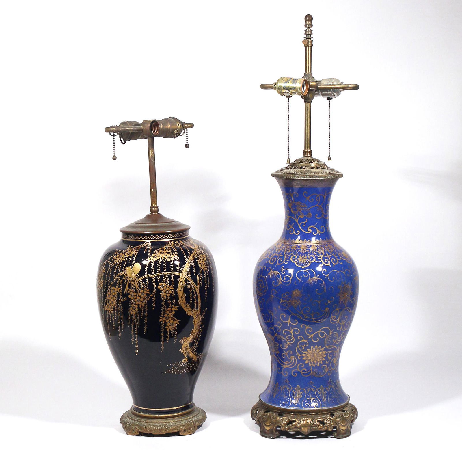 (2pc) 19th CENTURY CHINESE PORCELAIN VASES (1 of 17)