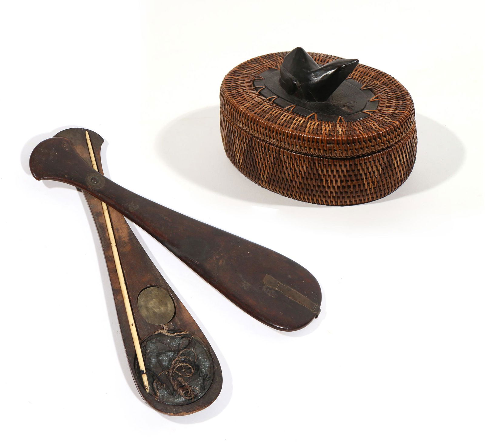 (2pc) PACIFIC NORTHWEST SCALE & WOVEN BASKET (1 of 11)