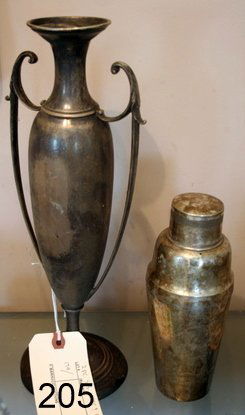 205) 2 PIECES STERLING SILVER LOT -: REED & BARTON AMPHORA SHAPE VASE W/DMG TOP, APPROX 16 TOZ, H.14" AND REED & BARTON COCKTAIL SHAKER, H.8",8 TOZ.