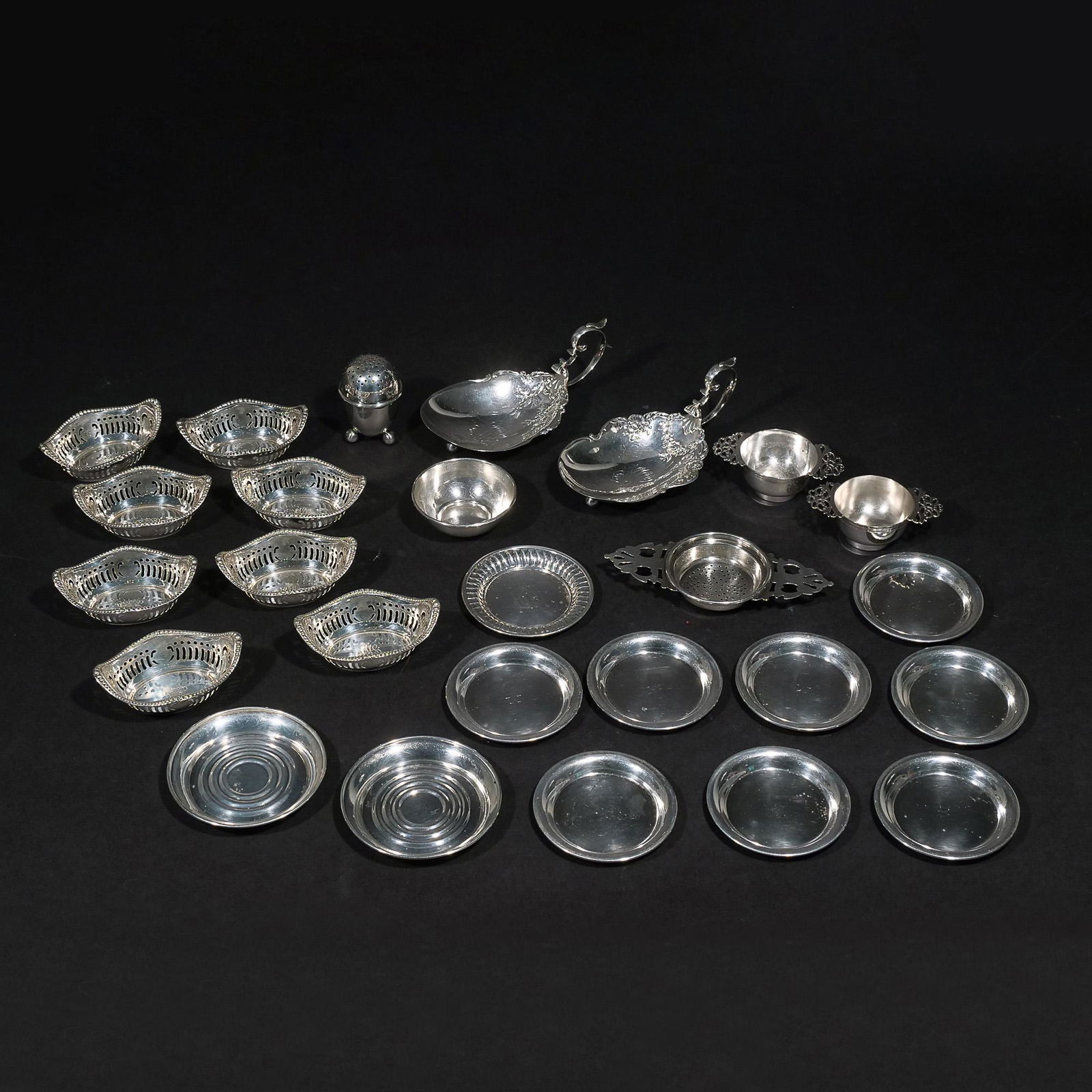 (26pc) MISC. MINIATURE STERLING SILVER TABLE ITEMS (1 of 5)