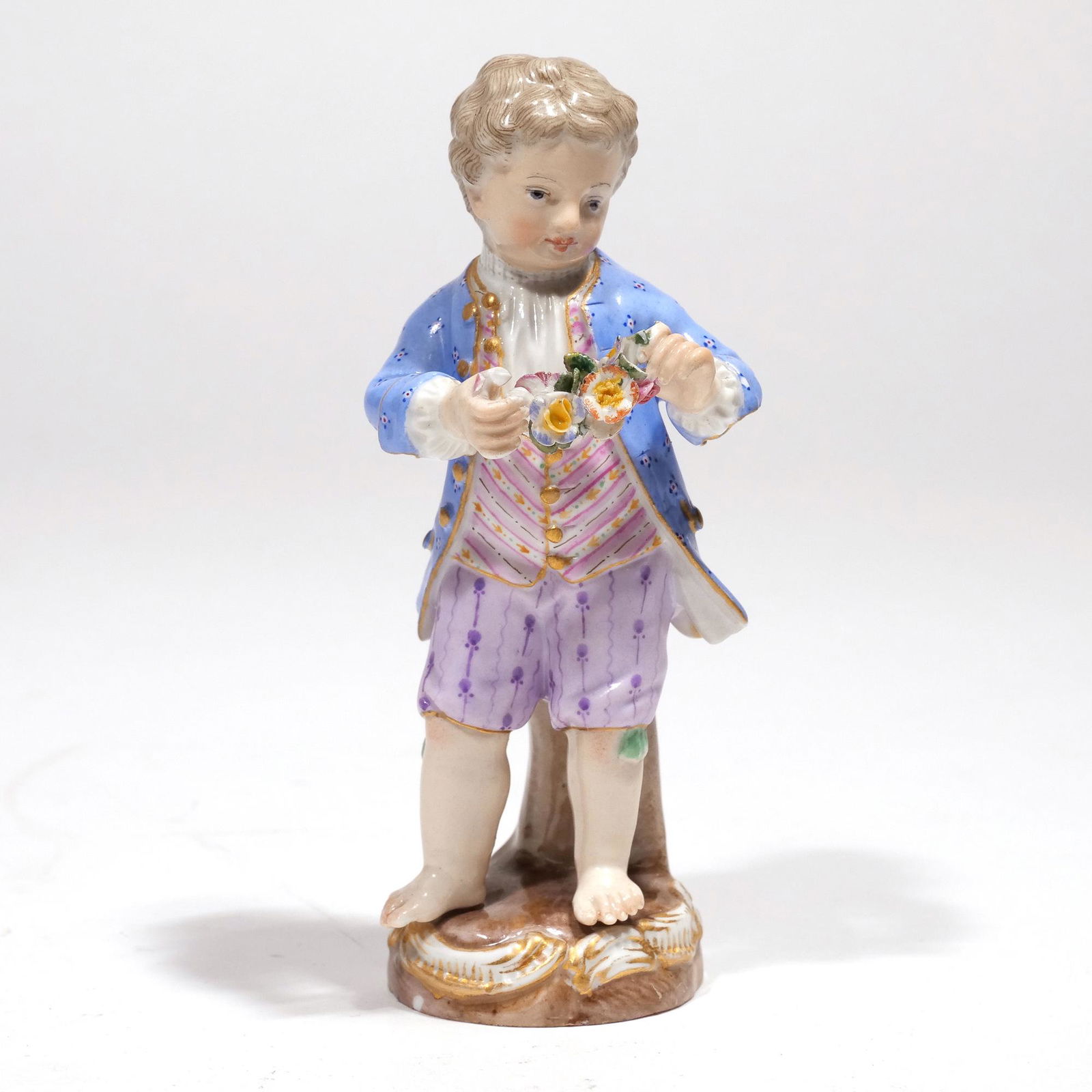 MEISSEN FIGURINE BOY HOLDING NOSEGAY (1 of 6)