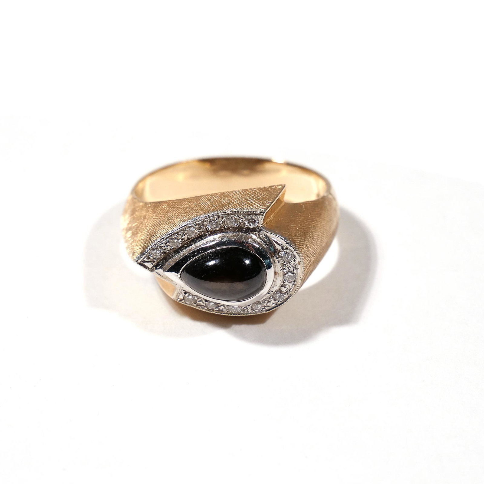 14KYG MEN'S RING (1 of 3)