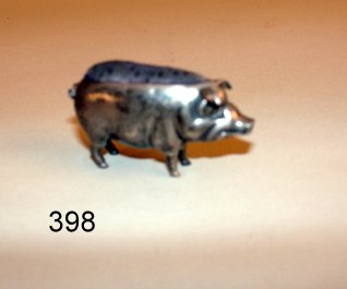 398) L. 19/E. 20TH C. BIRMINGHAM SILVER PIG FORM PIN : CUSHION, L. 1 3/4"