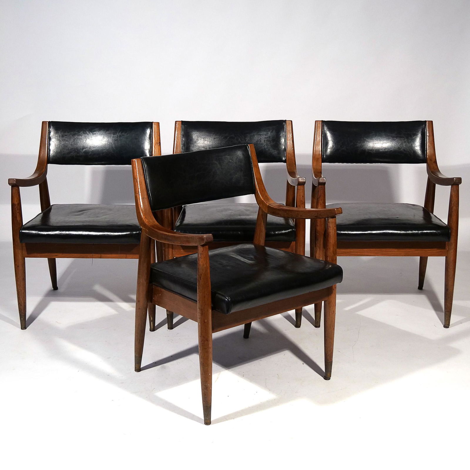 (4pc) OSLO MID-CENTURY MODERN ARMCHAIRS (1 of 13)