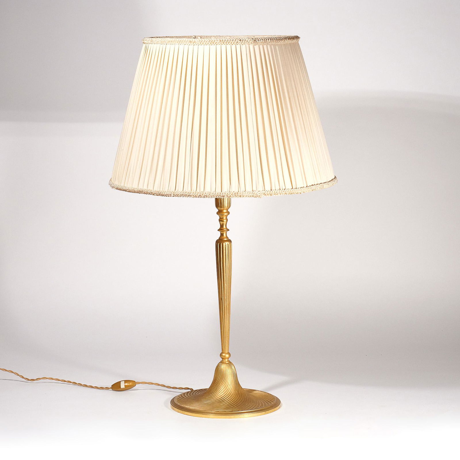 FRENCH GILT BRONZE TABLE LAMP (1 of 9)