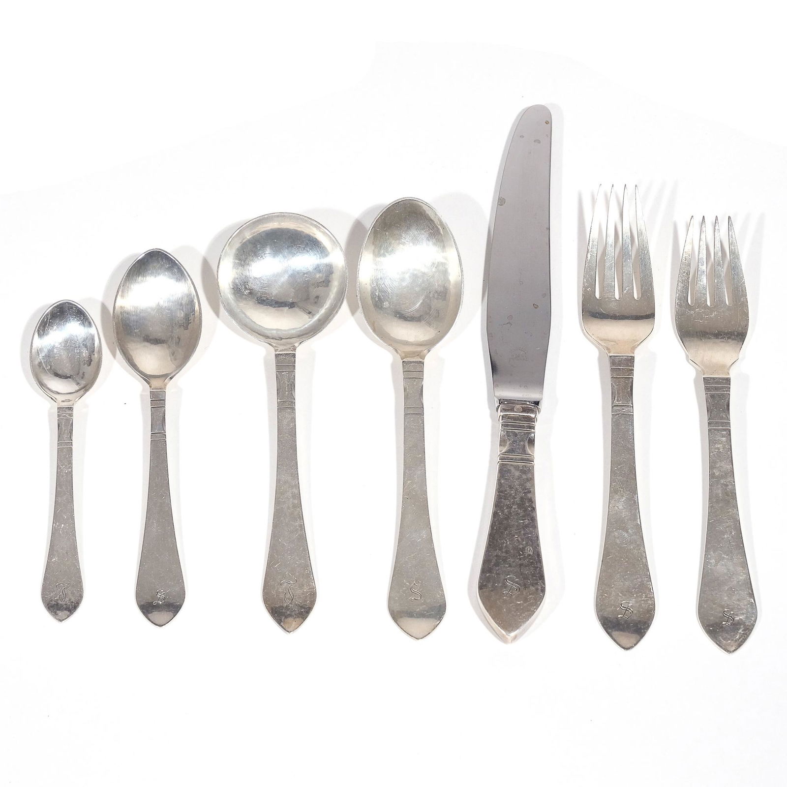 (85pc) GEORG JENSEN FLATWARE SERVICE (1 of 13)