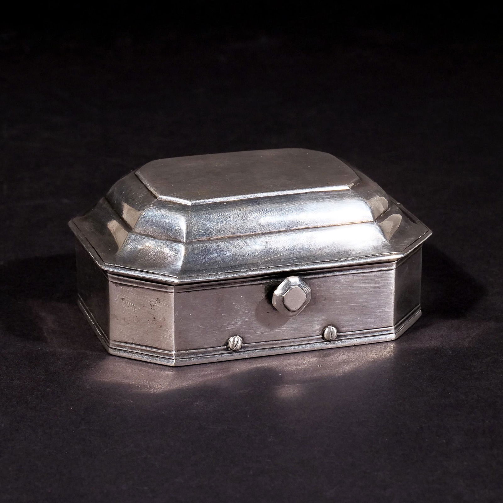 LATE 19th CENTURY OCTAGONAL ETROG SILVER BOX (1 of 7)