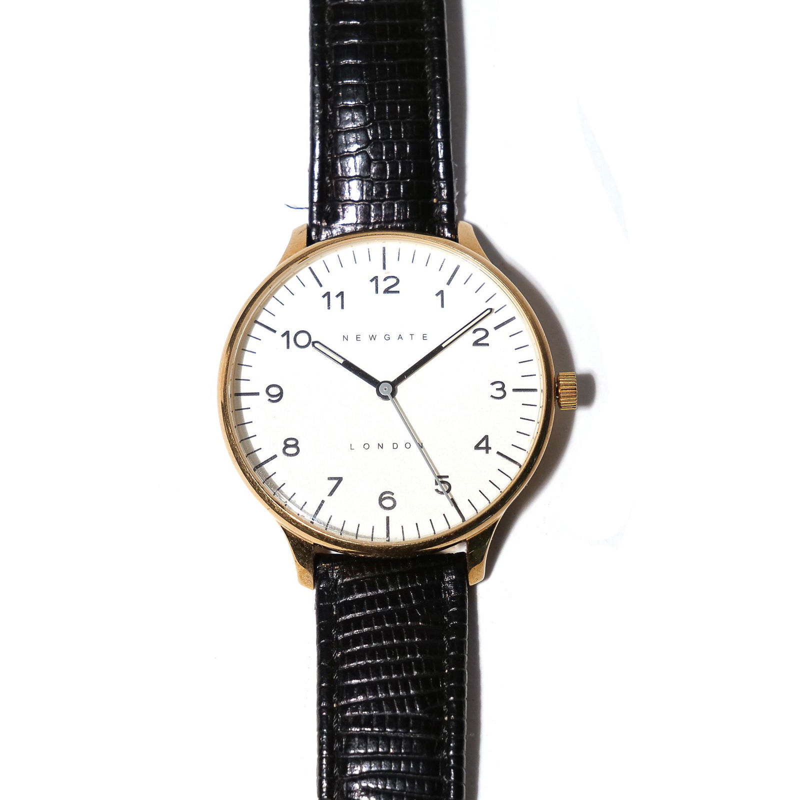 NEWGATE LONDON BRASS WRISTWATCH (1 of 6)
