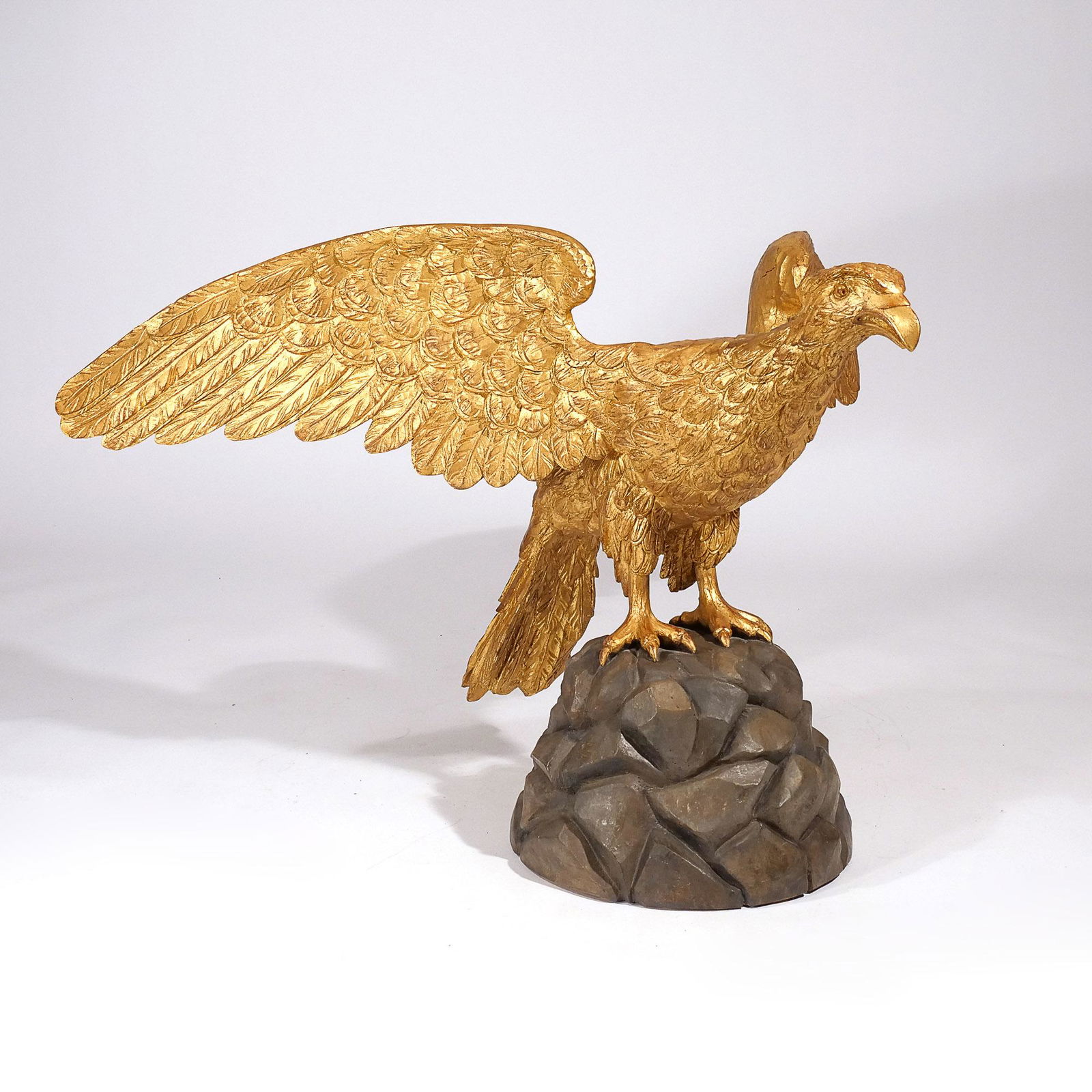 LATE 19th / EARLY 20th CENTURY GILT CARVED EAGLE (1 of 12)