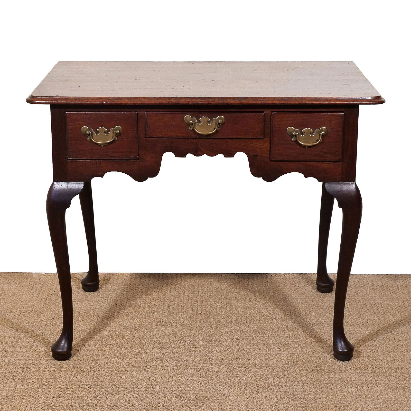 QUEEN-ANNE MAHOGANY LOWBOY (1 of 16)