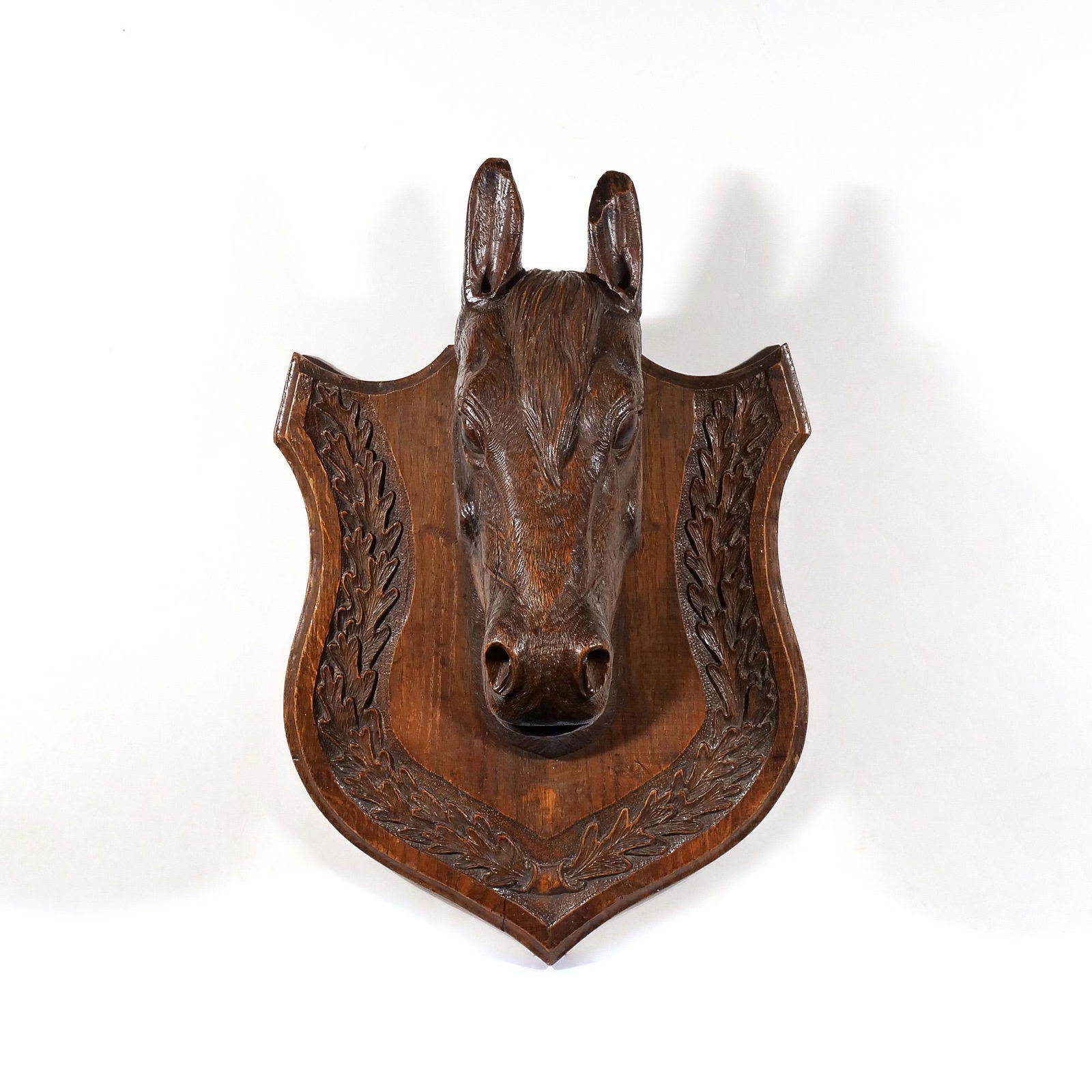 LATE 19th CENTURY CARVED WOODEN HORSE HEAD (1 of 14)
