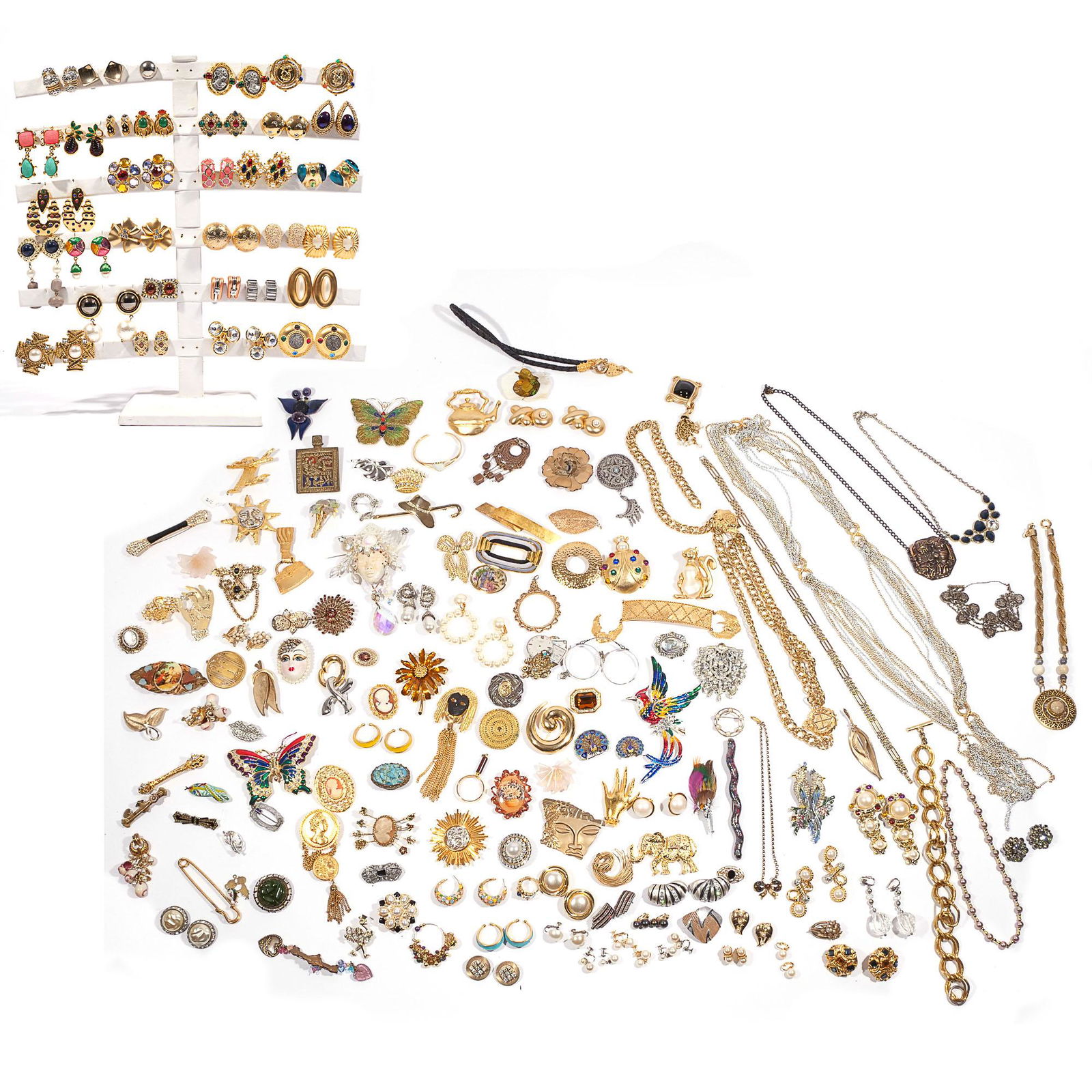 LARGE COLLECTION COSTUME JEWELRY (1 of 16)