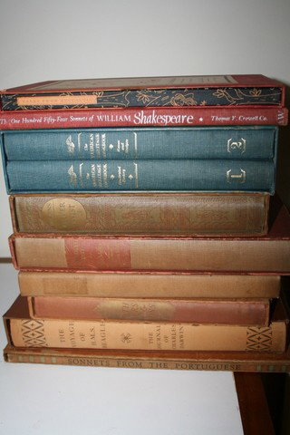537) 9 VOLS HERITAGE CLUB, ALL IN SLIP JACKETS, INCLD.:: SONNETS FROM THE PORTUGUESE;THE VOYAGE OF THE H.M.S. BEAGLE