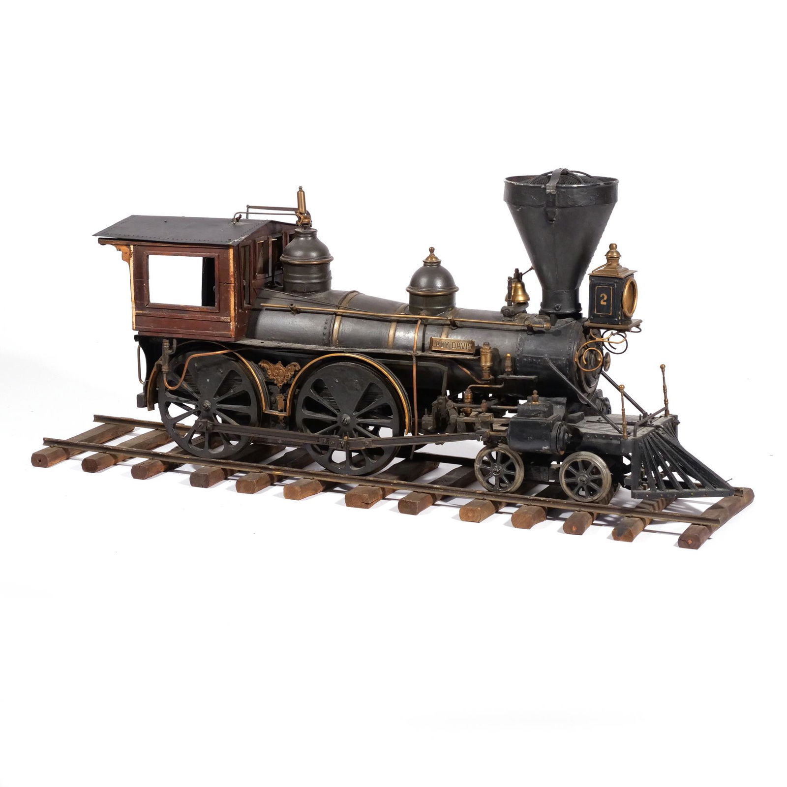 JOHN ALLISON "LADY DAVIS" MODEL LOCOMOTIVE (1 of 19)