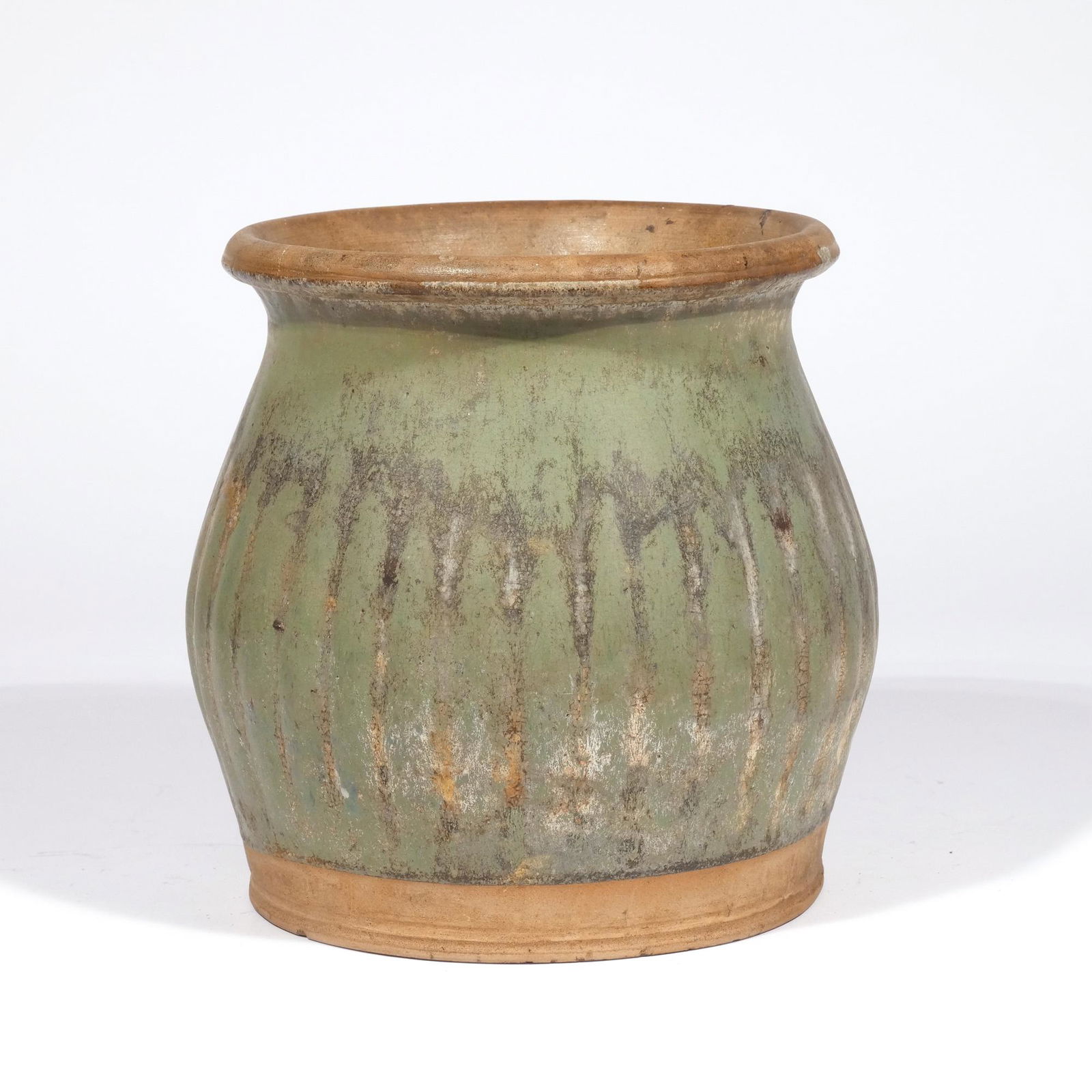19th CENTURY CHINESE POTTERY JAR (1 of 9)