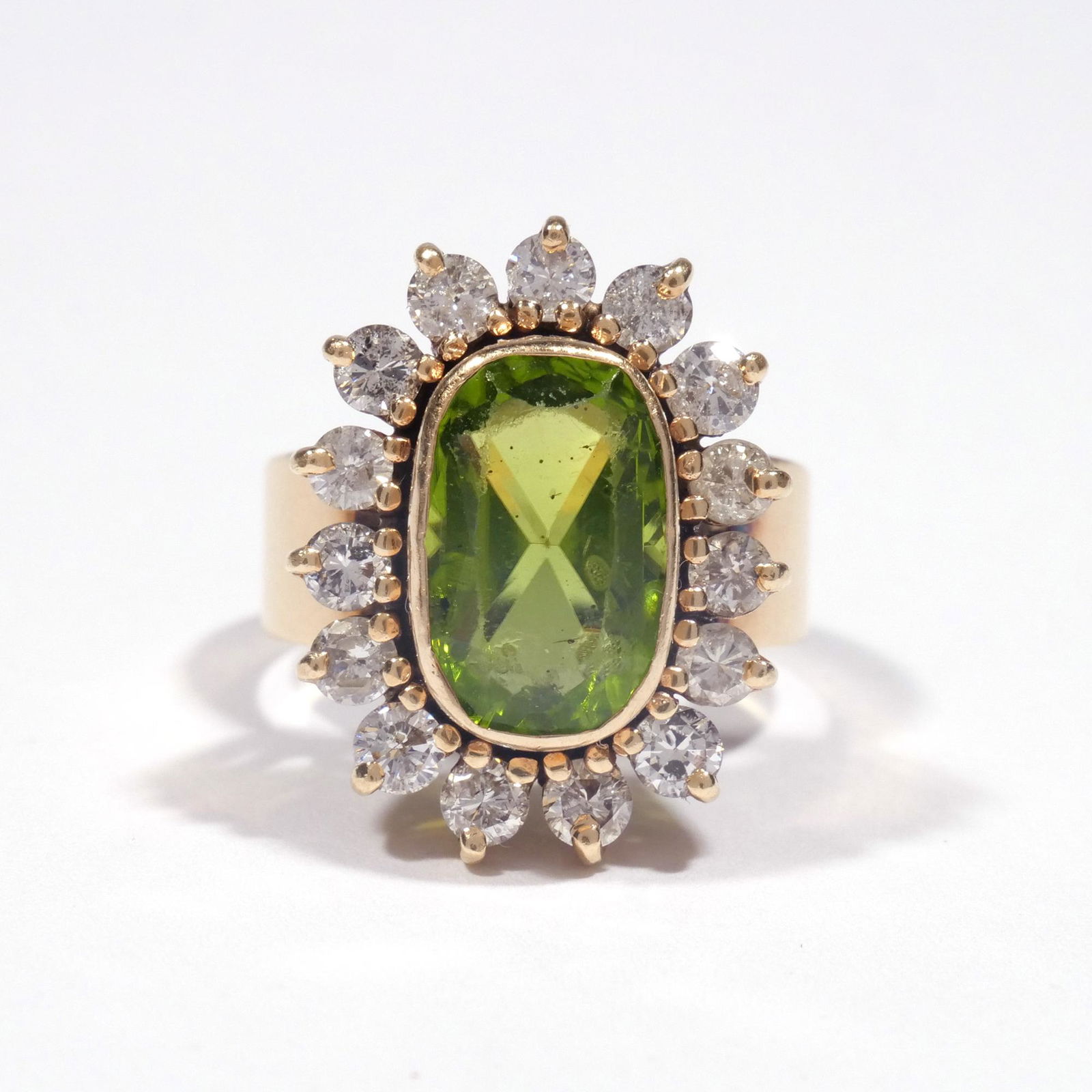 ANTIQUE PERIDOT, DIAMOND, & GOLD RING (1 of 5)