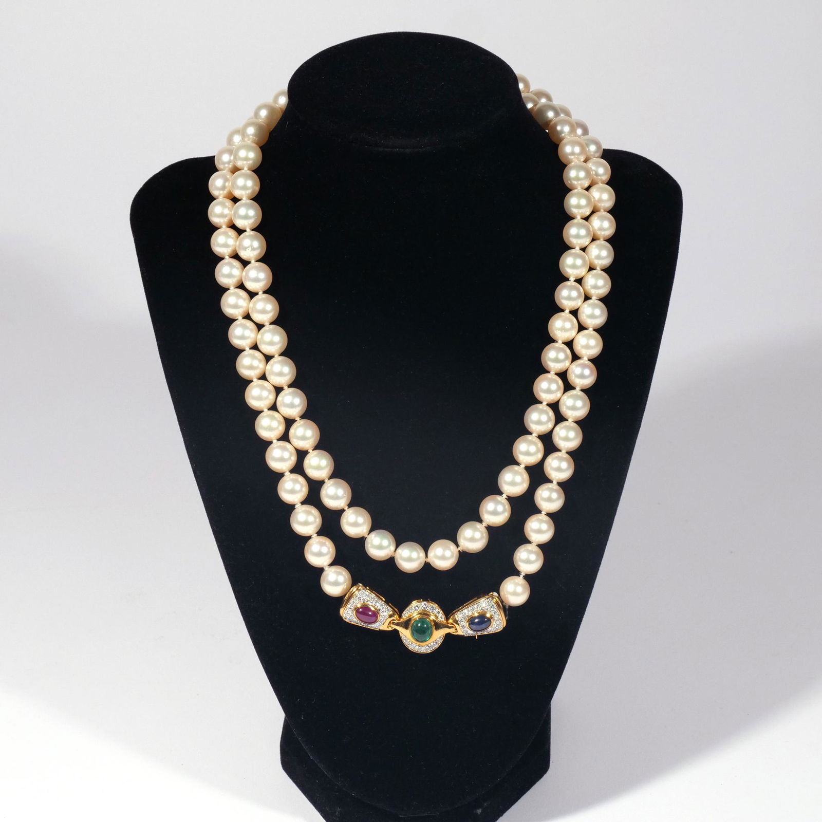 RUBY, EMERALD, SAPPHIRE & PEARL NECKLACE (1 of 12)