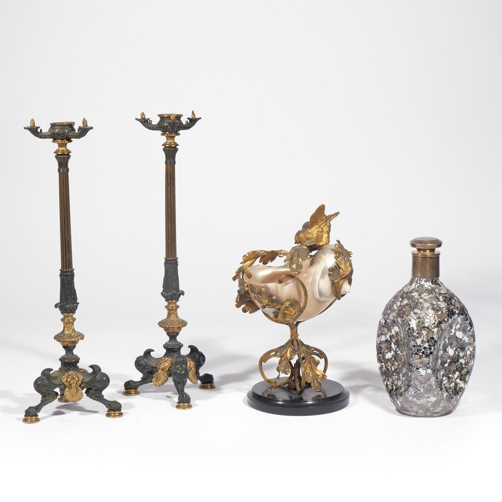 (4pc) MISC. DECORATIVE OBJECTS (1 of 16)