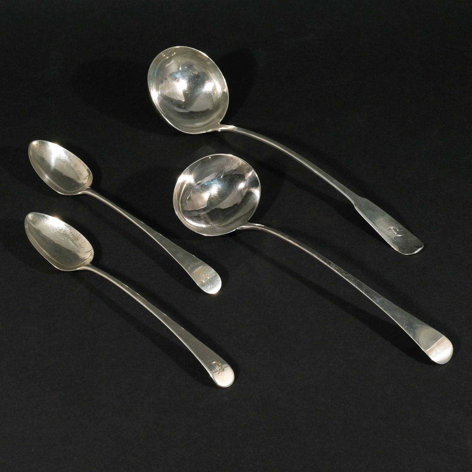 (4pc) ENGLISH STERLING SILVER SERVING PIECES (1 of 5)