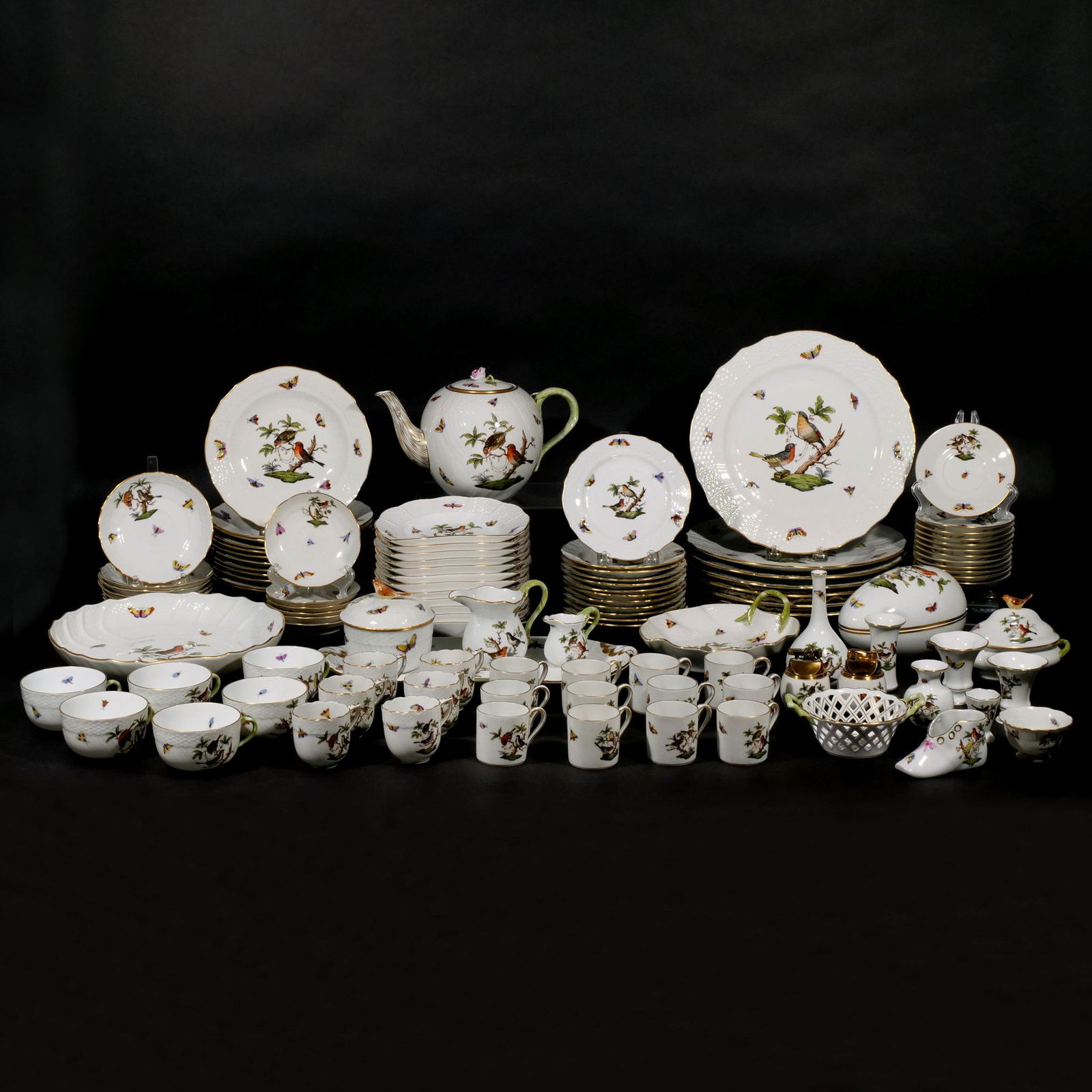 HEREND ROTHSCHILD PARTIAL DINNERWARE SET (1 of 19)