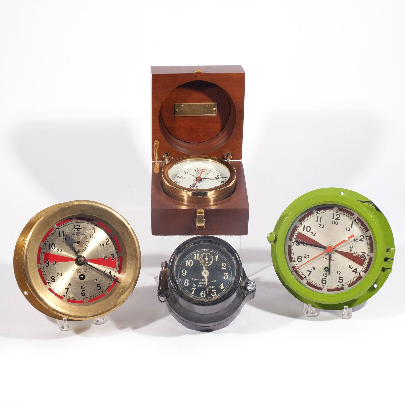 (4pc) CHELSEA & MARK 1 SHIP CLOCK'S (1 of 15)