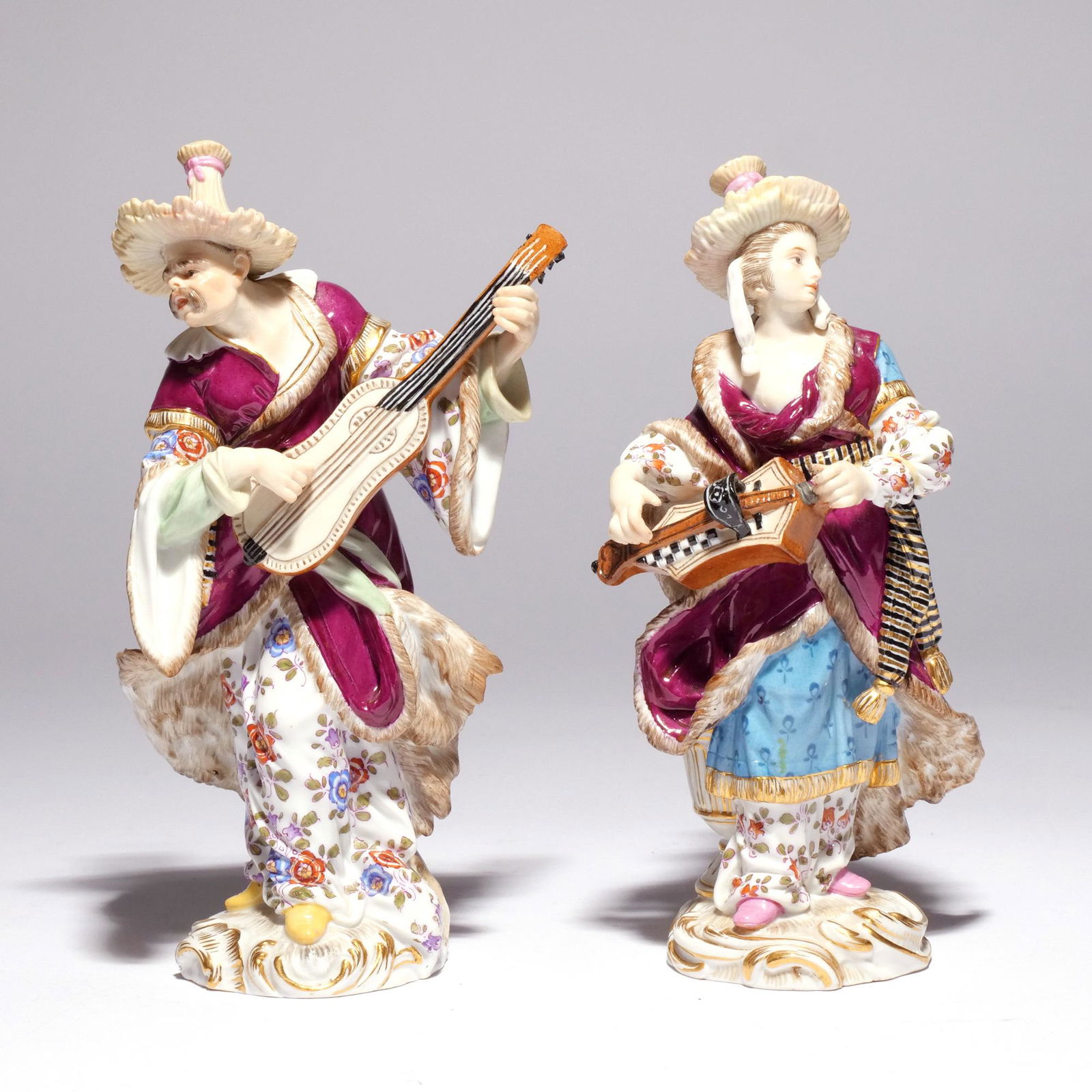 PAIR MEISSEN PORCELAIN MALABAR MUSICIAN FIGURES (1 of 12)