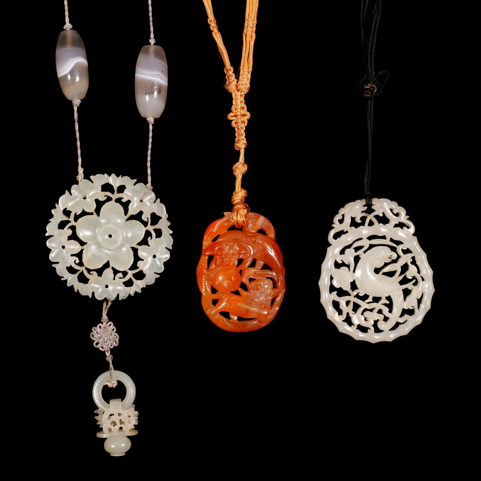 (3pc) CHINESE QING DYNASTY CELADON NECKACES & PIN (1 of 14)