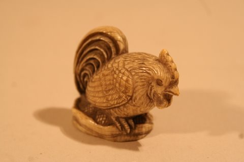 ANTIQUE CARVED IVORY NETSUKE OF ROOSTER, SGD.: L. 1 ½", PROV.: GEORGE SARTON & ELEANOR MARBLE (ELWES) SARTON COLL.