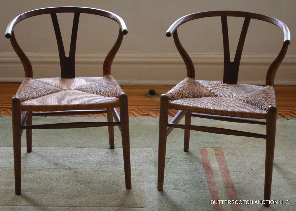 604) HANS WEGNER FOR CARL HANSEN PAIR OF WISHBONE: 604) HANS WEGNER FOR CARL HANSEN PAIR OF WISHBONE CHAIRS, OAK W/ WOVEN CORD SEATS, no apparent signature