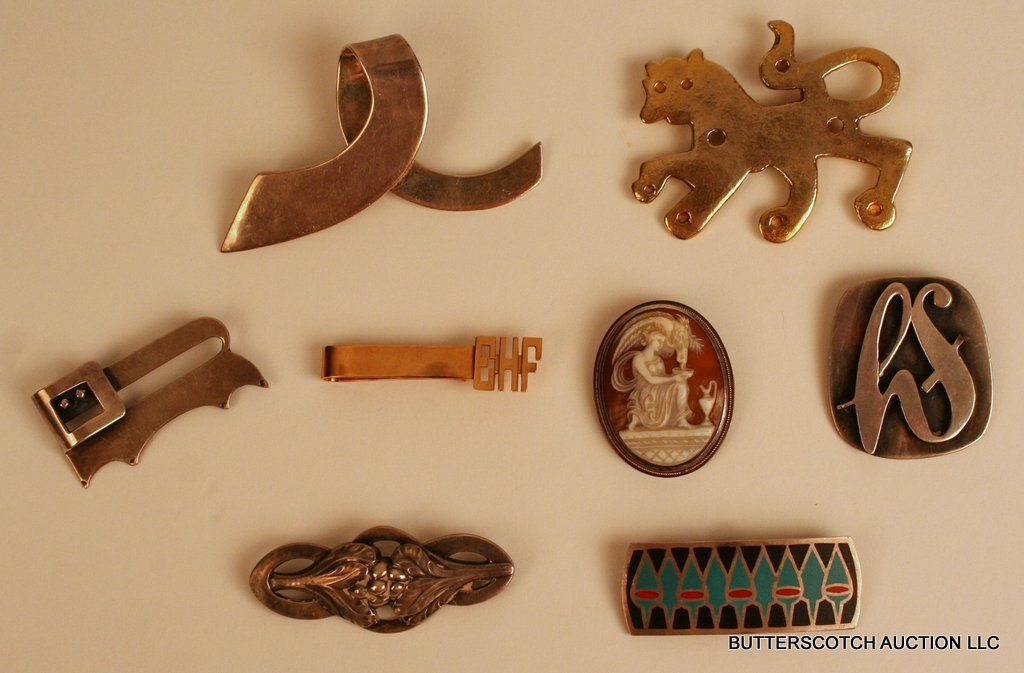LOT STERLING SILVER LADIES PINS ET AL: GEORG: JENSEN, MKD. DENMARK; 2-PAUL LOBEL; 1-POUL WARMIND W/ENAMELING, DENMARK; 1-VERMAY CAT ; 1-MEXICAN; CARVED SHELL CAMEO; 14KYG INITIALED TIE BAR, 6.8 GMS.;