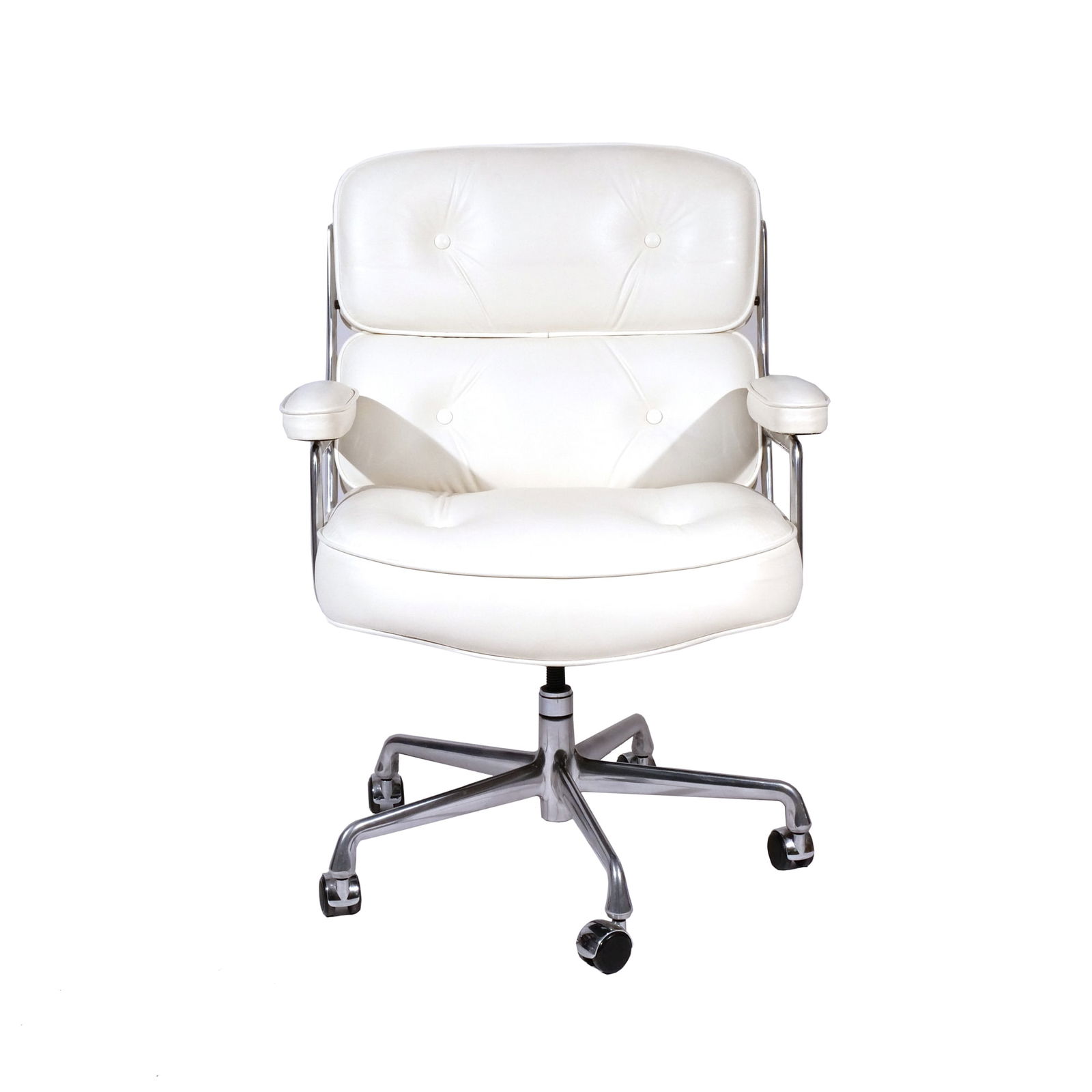 EAMES "TIME LIFE" EXECUTIVE'S CHAIR: White leather, brushed aluminum h. 36-1/2 w. 27 d. 26 in. Provenance: The collection of a Pound Ridge, NY gentleman [In Situ Item] This item will not be on display in our saleroom during our preview p