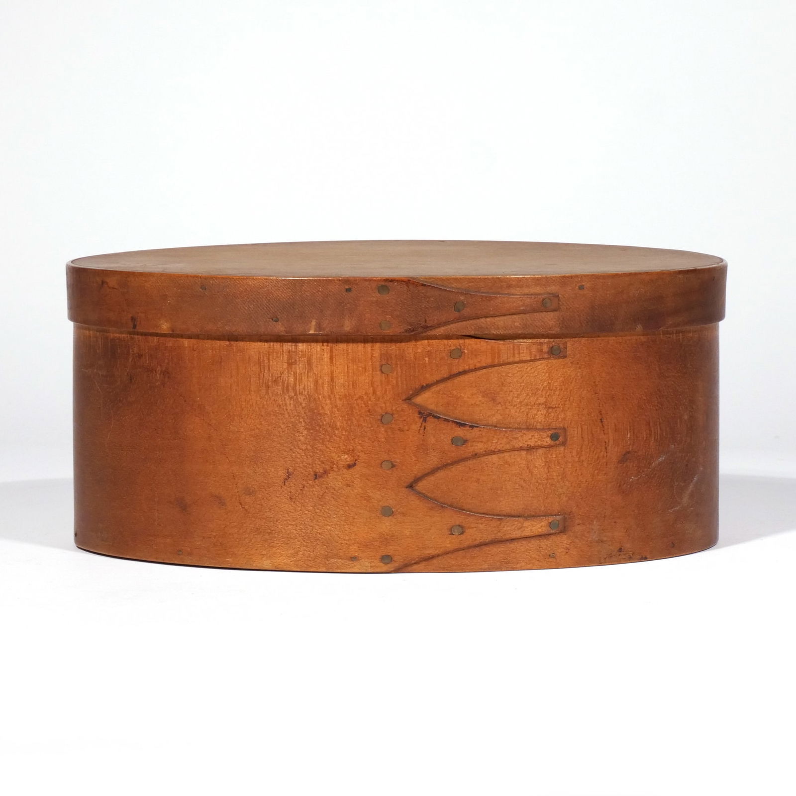 PERIOD SHAKER OVAL PANTRY BOX, 19th century (1 of 10)