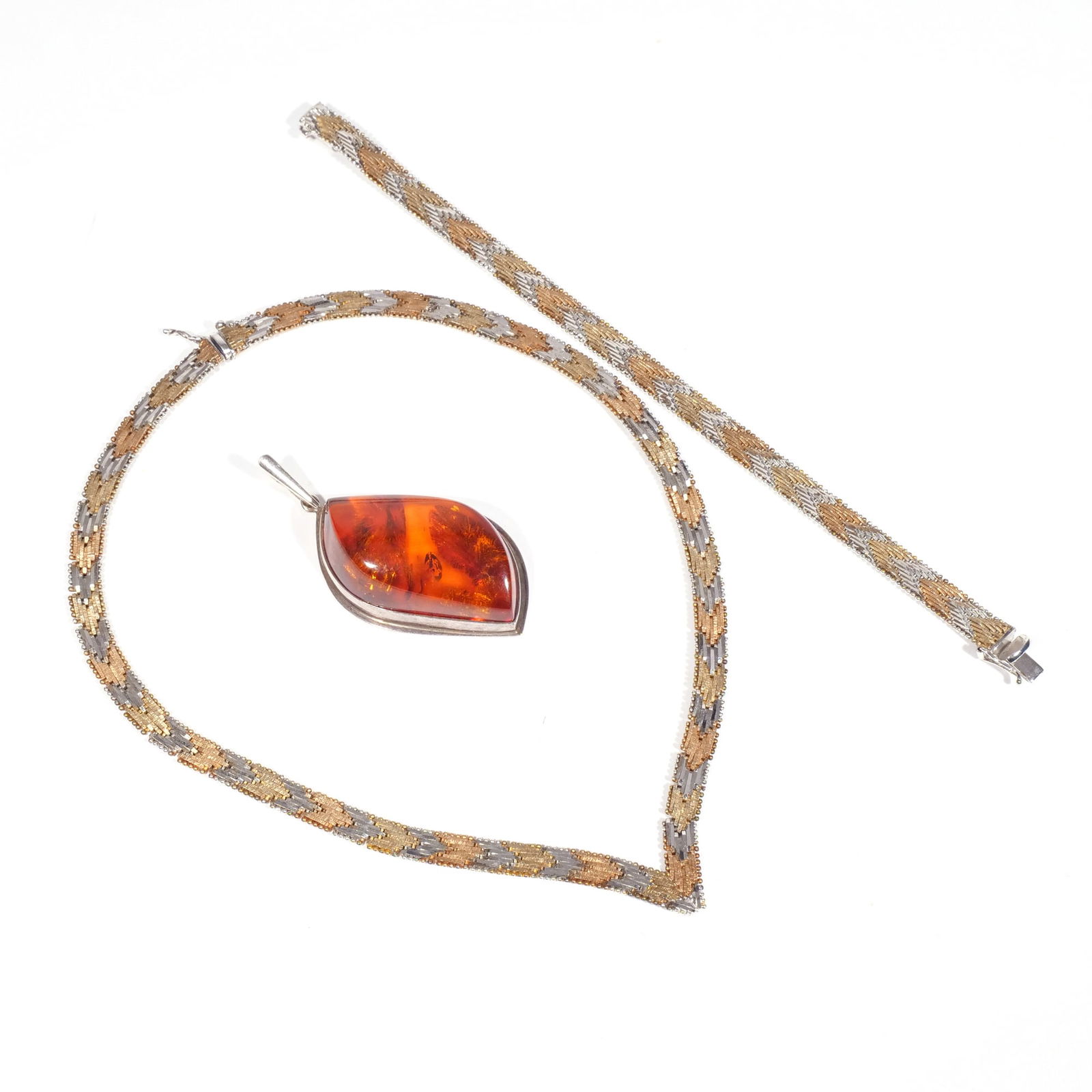 (3pc) SILVER JEWELRY GROUP (1 of 9)