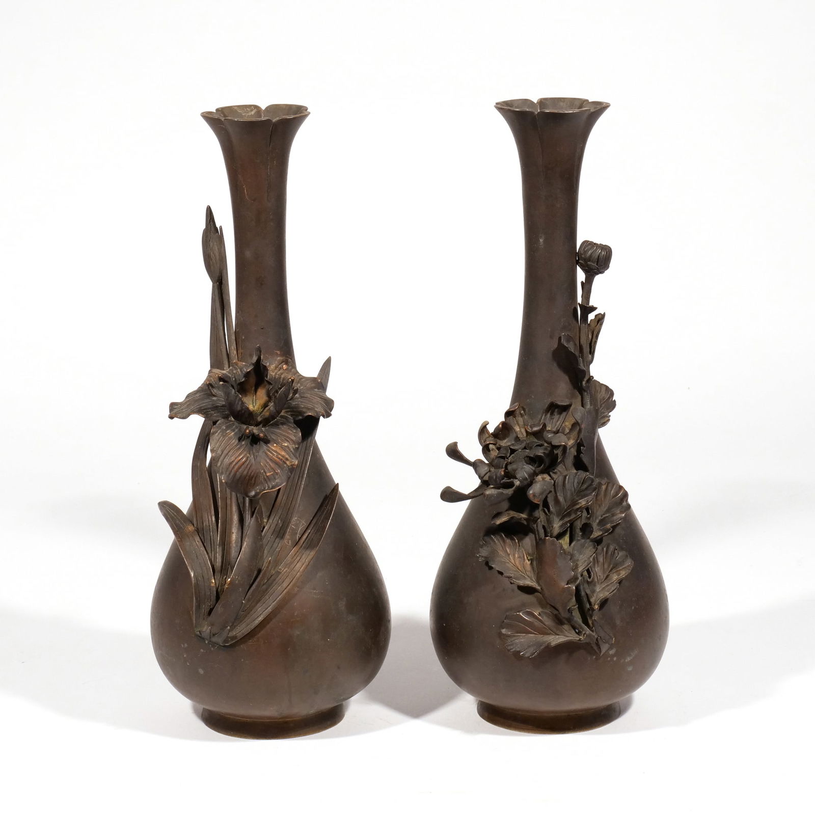 PAIR MEIJI PERIOD JAPANESE BRONZE VASES (1 of 13)